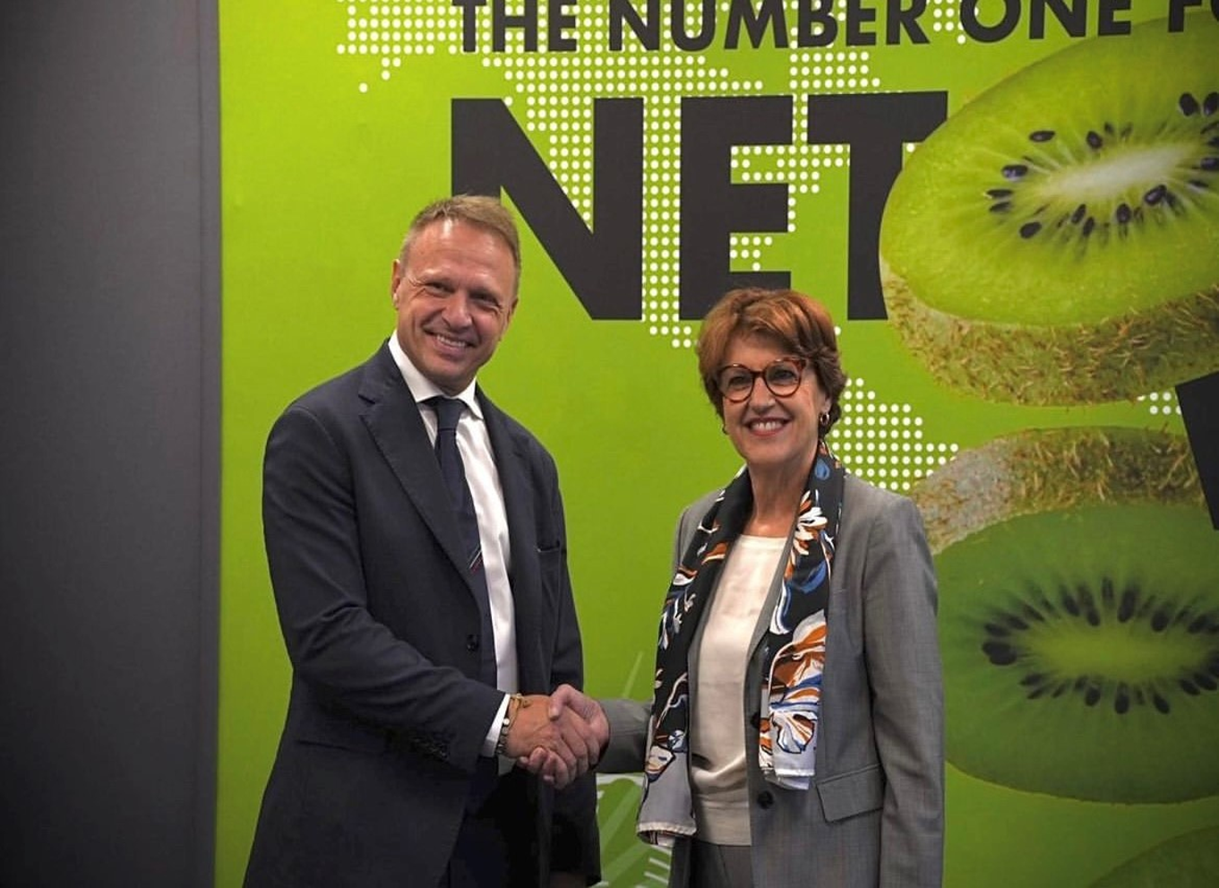 SIAL: LOLLOBRIGIDA INCONTRA MINISTRA AGRICOLTURA FRANCESE GENEVARD